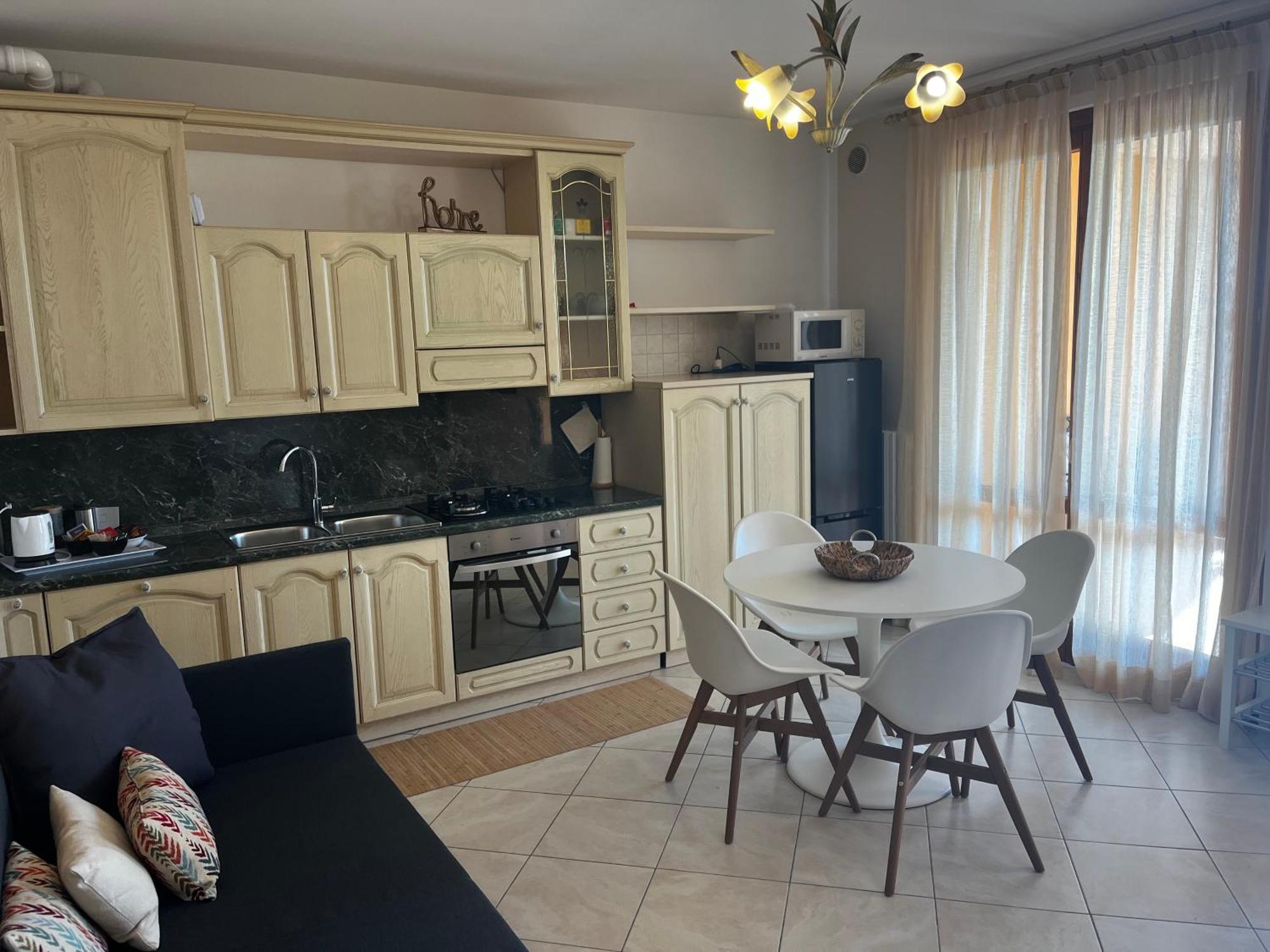 Feli Holiday Home - Panoramic Pool Lake View In Gardone Riviera Bagian luar foto